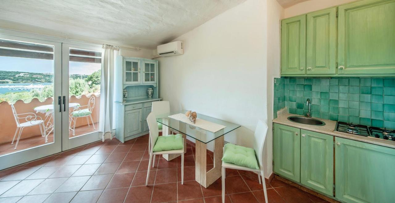 Apartamento [PORTO-CERVO]Casa con piscina e vista yachts Porto Cervo Exterior foto