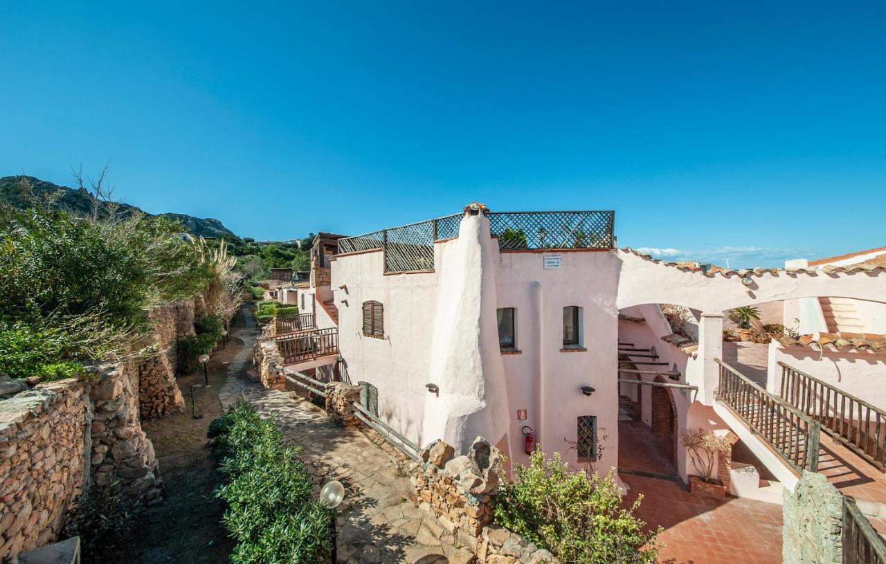 Apartamento [PORTO-CERVO]Casa con piscina e vista yachts Porto Cervo Exterior foto